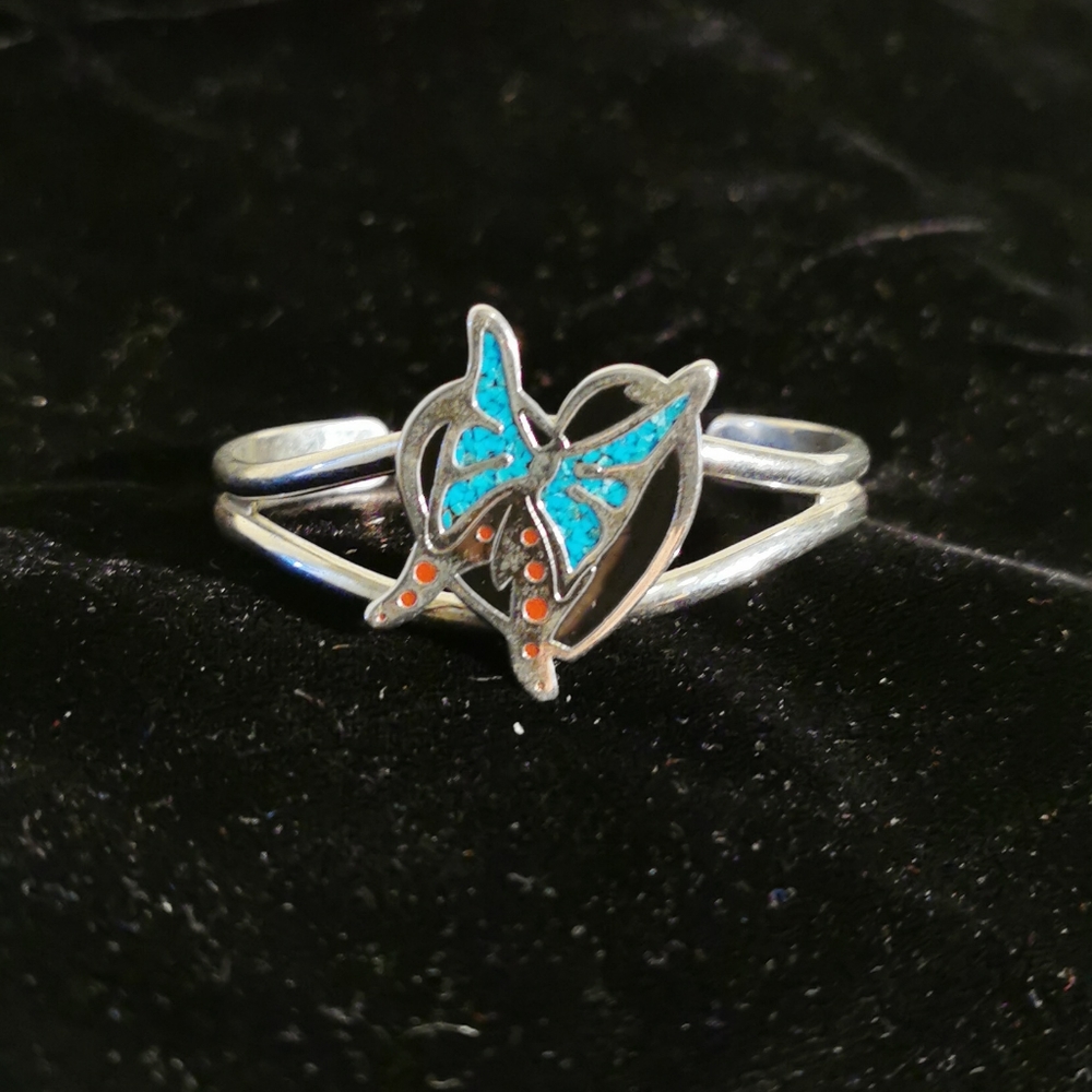 BUTTTERFLY/HEART BRACELET